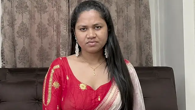 Snapshot of Amisha_Banu chatting on 07.15.26 Amisha Banu online show from 07.15.26