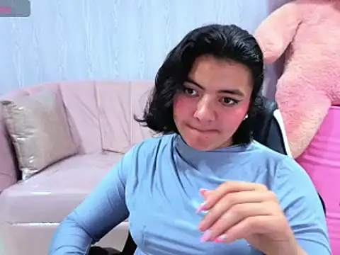 Snapshot of amalia_a chatting on 07.24.26 amalia a online show from 07.24.26