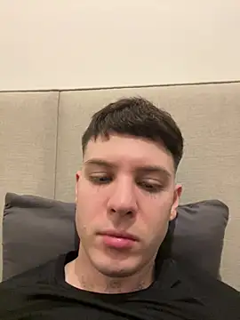 trystan 18 online show from 07.18.26