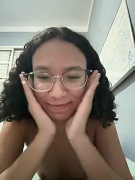 Snapshot of Cristiane2008 chatting on 07.21.26 Cristiane2008 online show from 07.21.26