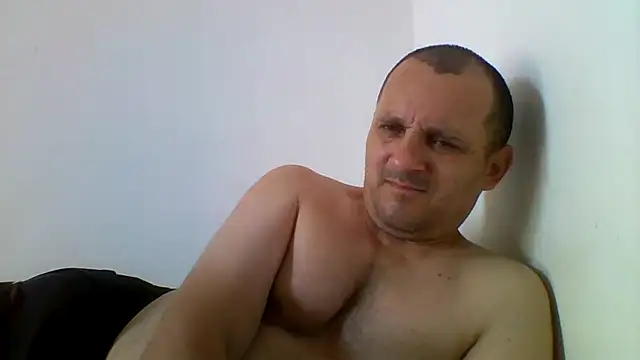Snapshot of evabrean chatting on 07.19.26 evabrean online show from 07.19.26