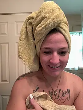 Busty Beanz online show from 07.27.26