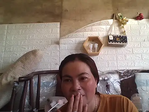 Link-lovely online show from 07.24.26