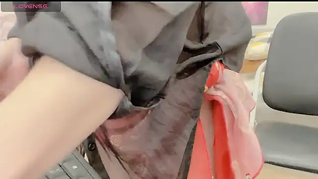 Snapshot of Katy_Bae chatting on 01.16.25 Katy Bae online show from 01.16.25