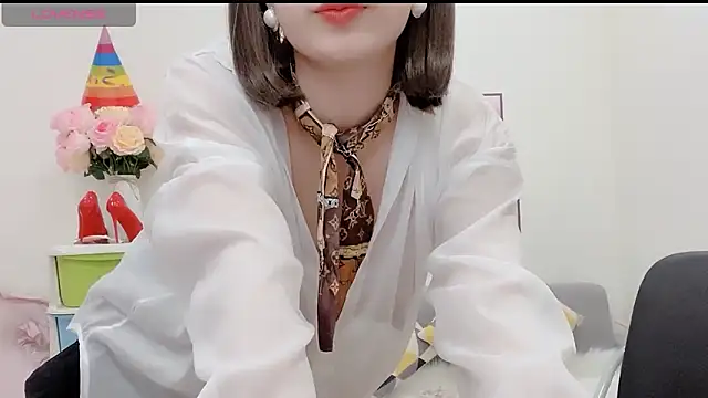 Snapshot of Katy_Bae chatting on 01.18.25 Katy Bae online show from 01.18.25