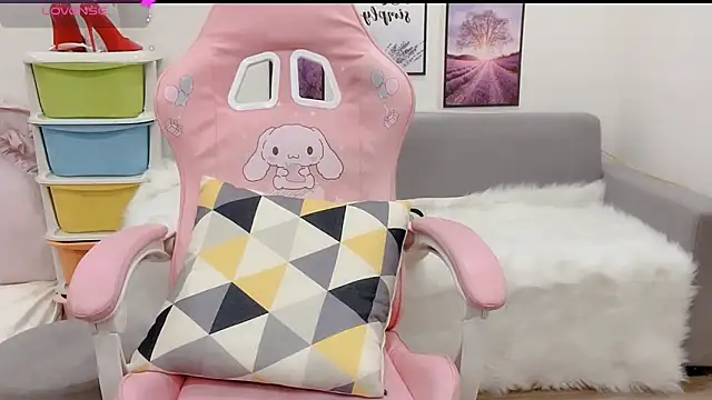 Snapshot of Katy_Bae chatting on 01.22.25 Katy Bae online show from 01.22.25