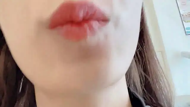 Snapshot of Katy_Bae chatting on 10.10.25 Katy Bae online show from 10.10.25