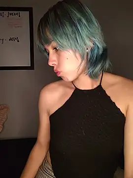 Snapshot of Vickyinloveee chatting on 07.26.26 Vickyinloveee online show from 07.26.26