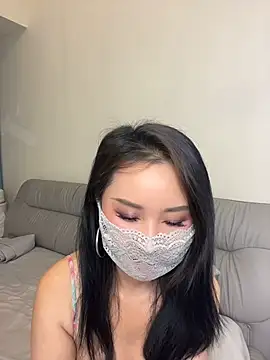 Snapshot of zhien_123 chatting on 07.24.26 zhien 123 online show from 07.24.26