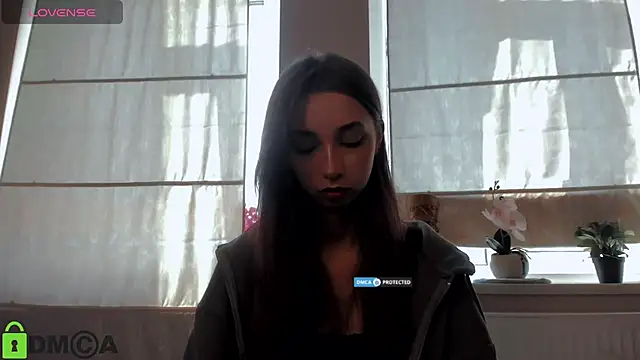 Snapshot of RobertaEspert chatting on 07.27.26 RobertaEspert online show from 07.27.26