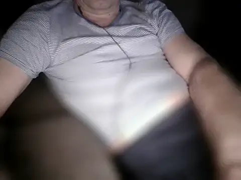 Snapshot of trebor600 chatting on 02.13.25 trebor600 online show from 02.13.25