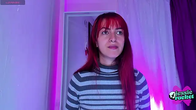 Snapshot of jessierocketx chatting on 10.23.25 jessierocketx online show from 10.23.25