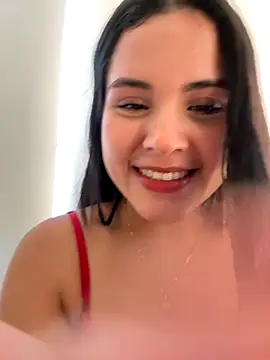 Snapshot of IvyValentine chatting on 10.11.25 IvyValentine online show from 10.11.25