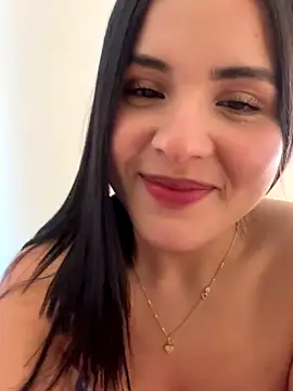 Snapshot of IvyValentine chatting on 10.16.25 IvyValentine online show from 10.16.25