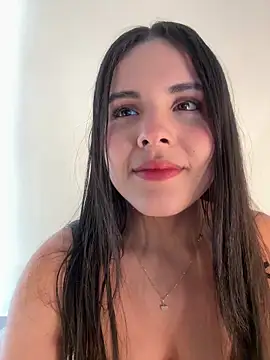 Snapshot of IvyValentine chatting on 10.23.25 IvyValentine online show from 10.23.25