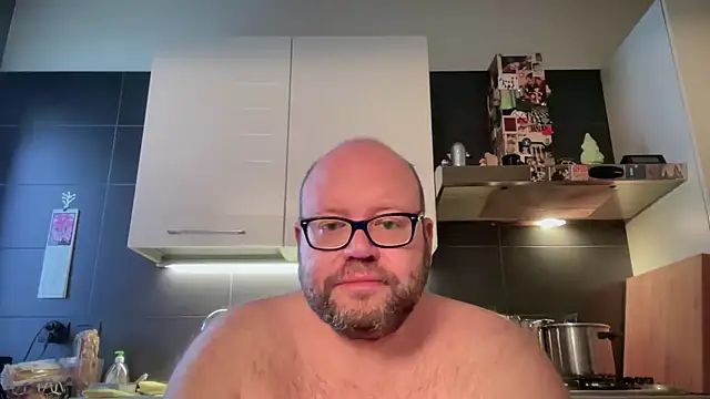 theitalianbear online show from 04.14.26