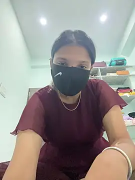 Miss kanika76 online show from 08.04.26