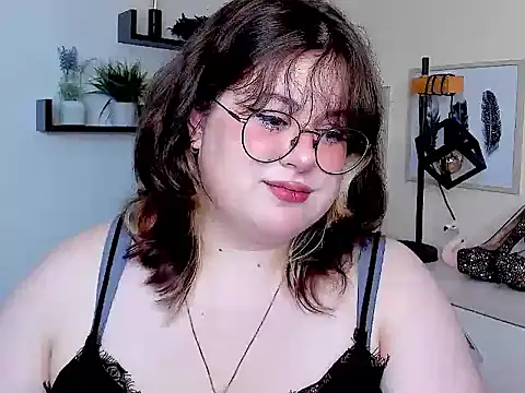 OpheliaLush online show from 08.03.26