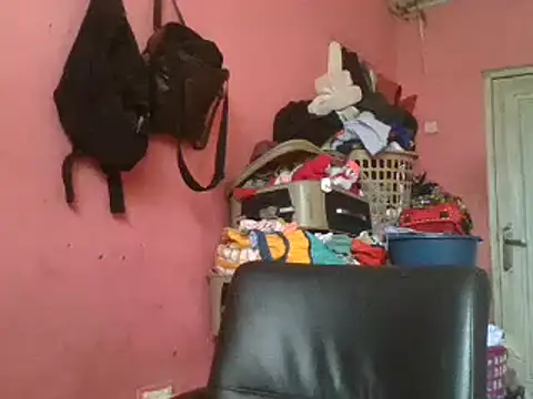 Snapshot of blakkvirus chatting on 12.27.24 blakkvirus online show from 12.27.24