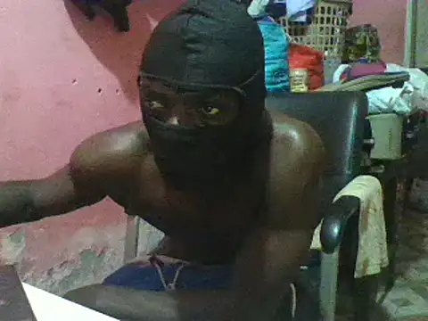 Snapshot of blakkvirus chatting on 12.31.24 blakkvirus online show from 12.31.24