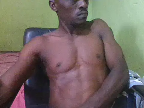 Snapshot of blakkvirus chatting on 01.04.25 blakkvirus online show from 01.04.25