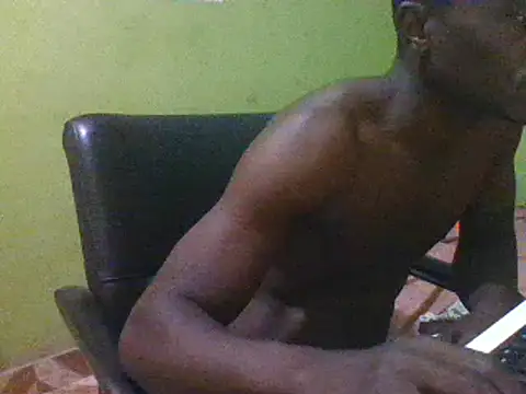 Snapshot of blakkvirus chatting on 01.12.25 blakkvirus online show from 01.12.25