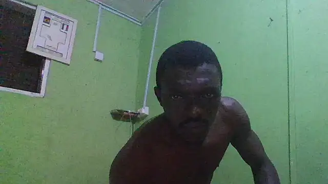 Snapshot of blakkvirus chatting on 09.12.25 blakkvirus online show from 09.12.25