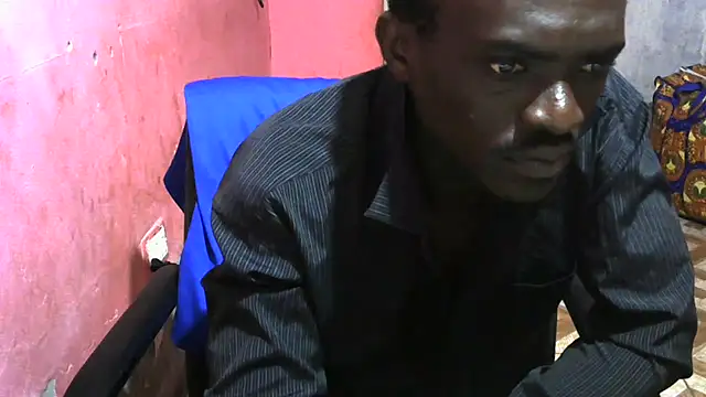 Snapshot of blakkvirus chatting on 09.27.25 blakkvirus online show from 09.27.25