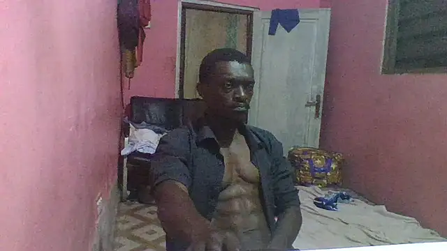 Snapshot of blakkvirus chatting on 10.06.25 blakkvirus online show from 10.06.25