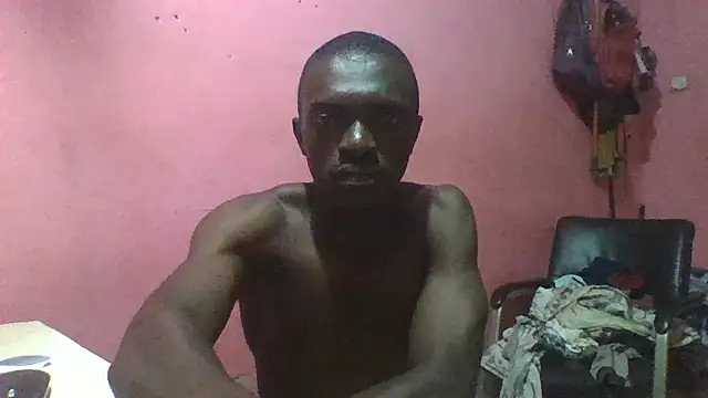 Snapshot of blakkvirus chatting on 11.05.25 blakkvirus online show from 11.05.25