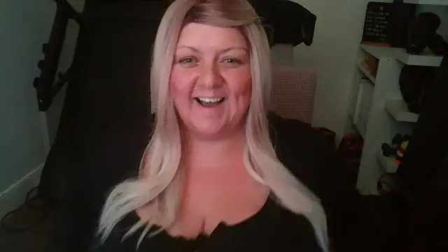 Blonde Exclusive online show from 08.01.26