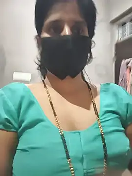 Snapshot of komal_bhabhi_02 chatting on 08.04.26 komal bhabhi 02 online show from 08.04.26