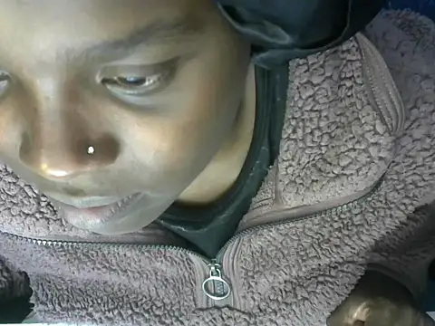 Snapshot of smoochiii chatting on 07.30.26 smoochiii online show from 07.30.26