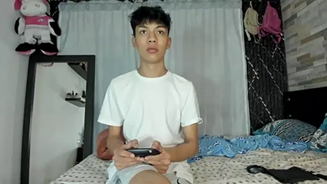 Miss yissell 555 online show from 08.06.26
