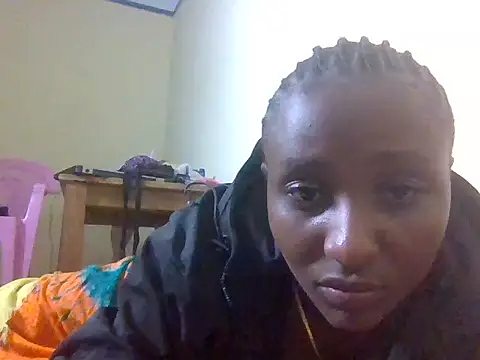 Snapshot of Petitesecret chatting on 08.02.26 Petitesecret online show from 08.02.26