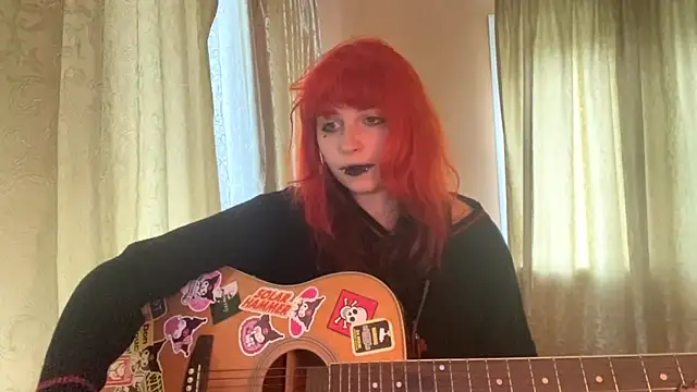 LyndseyCronshaw online show from 08.03.26