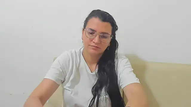 MARILYN GARCIA online show from 03.10.26