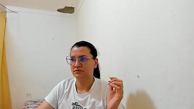 MARILYN GARCIA online show from 06.24.26