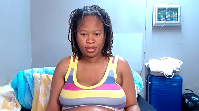 BigAreola26 online show from 11.13.25