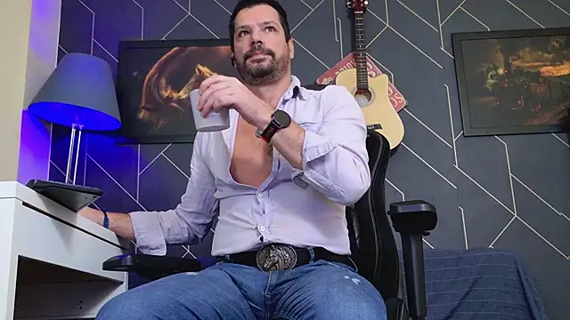 ChrisKox online show from 11.17.25