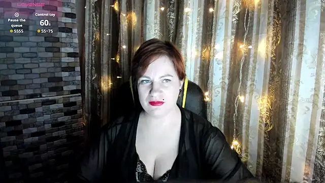 Snapshot of EvilRedd chatting on 03.30.26 EvilRedd online show from 03.30.26