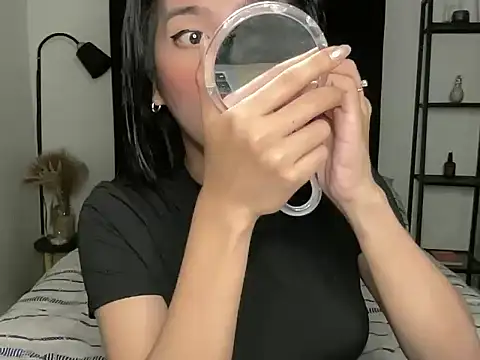 your bianca69 online show from 10.15.25