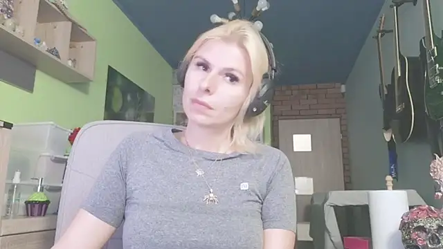 karmija online show from 11.07.25