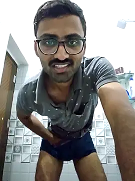 Snapshot of krishna8035 chatting on 09.17.25 krishna8035 online show from 09.17.25