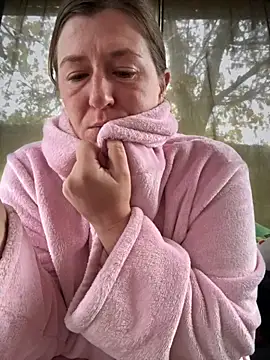 Natali UA online show from 10.19.25