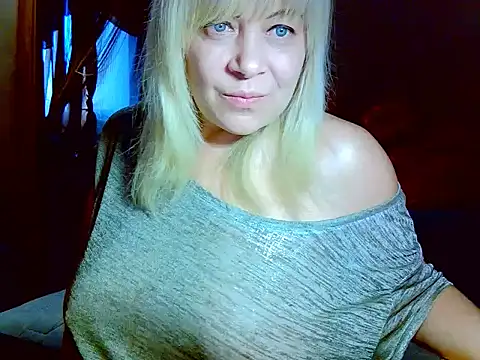 AgoniA7 online show from 04.22.26