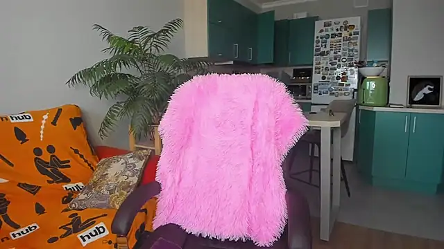 Snapshot of ChristinaGlory chatting on 03.21.25 ChristinaGlory online show from 03.21.25