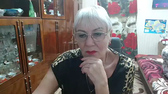 JenaCheim online show from 10.20.25