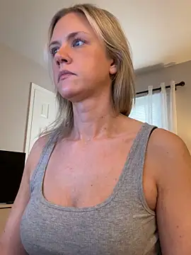 Kay Cakes online show from 11.07.25