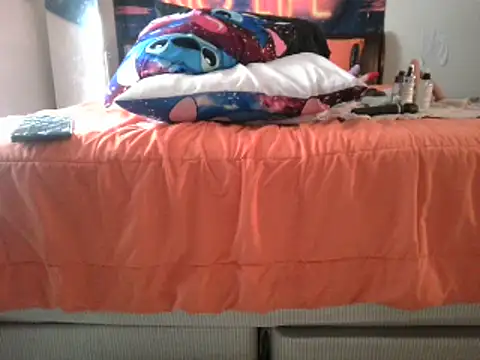 EnticingAaliyah online show from 02.04.25